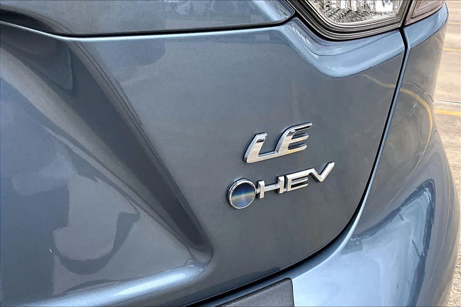 Used 2025 Celestite Toyota Hybrid LE image 10