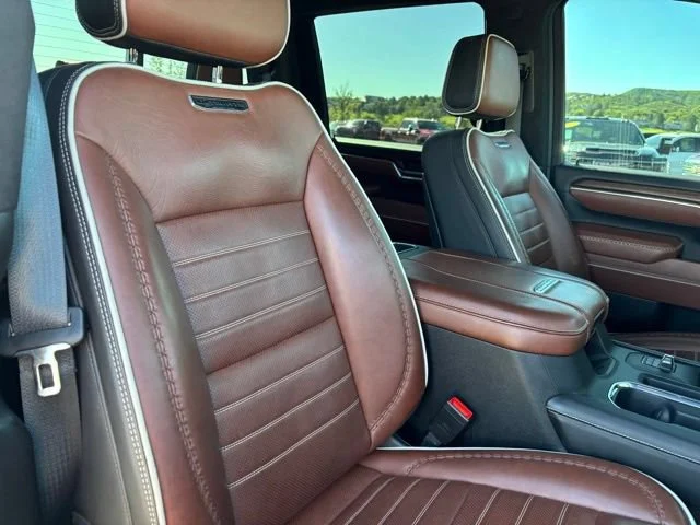 Certified Used 2025 Onyx Black GMC Denali Ultimate image 25