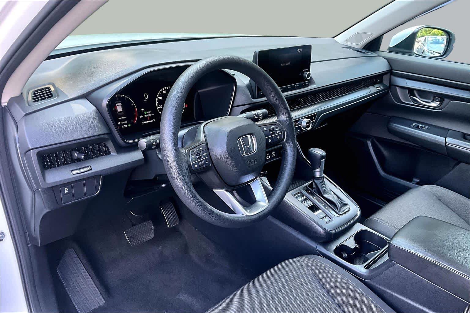 Used 2025 Platinum White Pearl Honda EX image 17