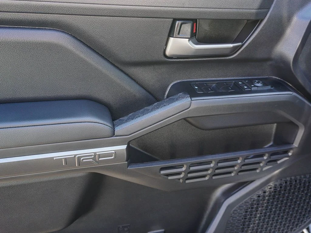 2026 Toyota Tacoma TRD Sport - Photo 18