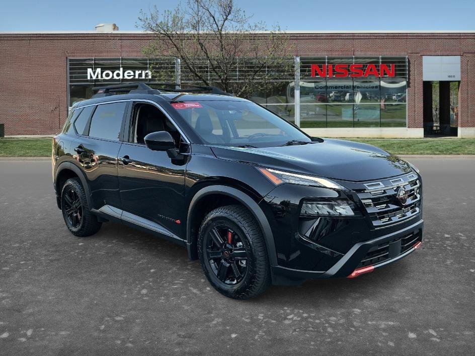 Certified Used 2025 Super Black Nissan Rock Creek image 5