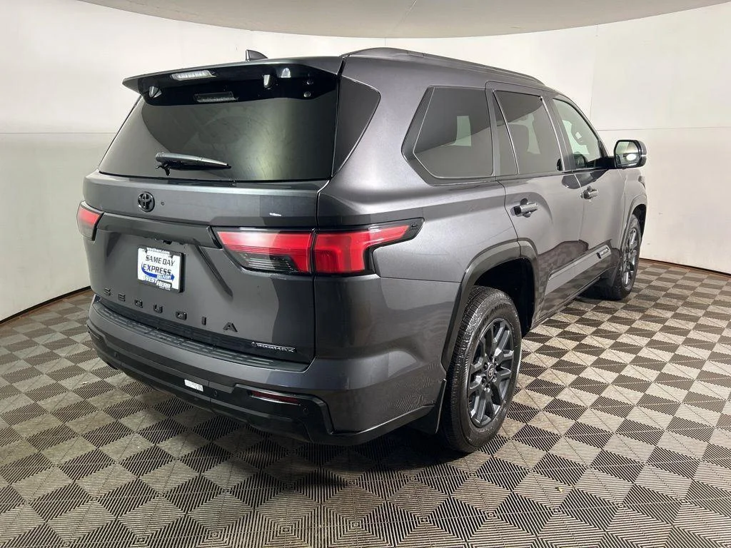 Used 2026 Magnetic Gray Metallic Toyota Platinum image 5