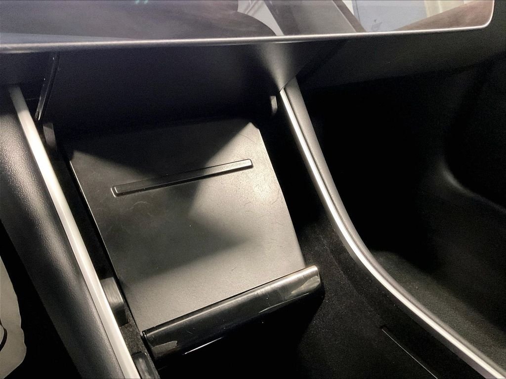 Used 2018 Gray Tesla Long Range image 25