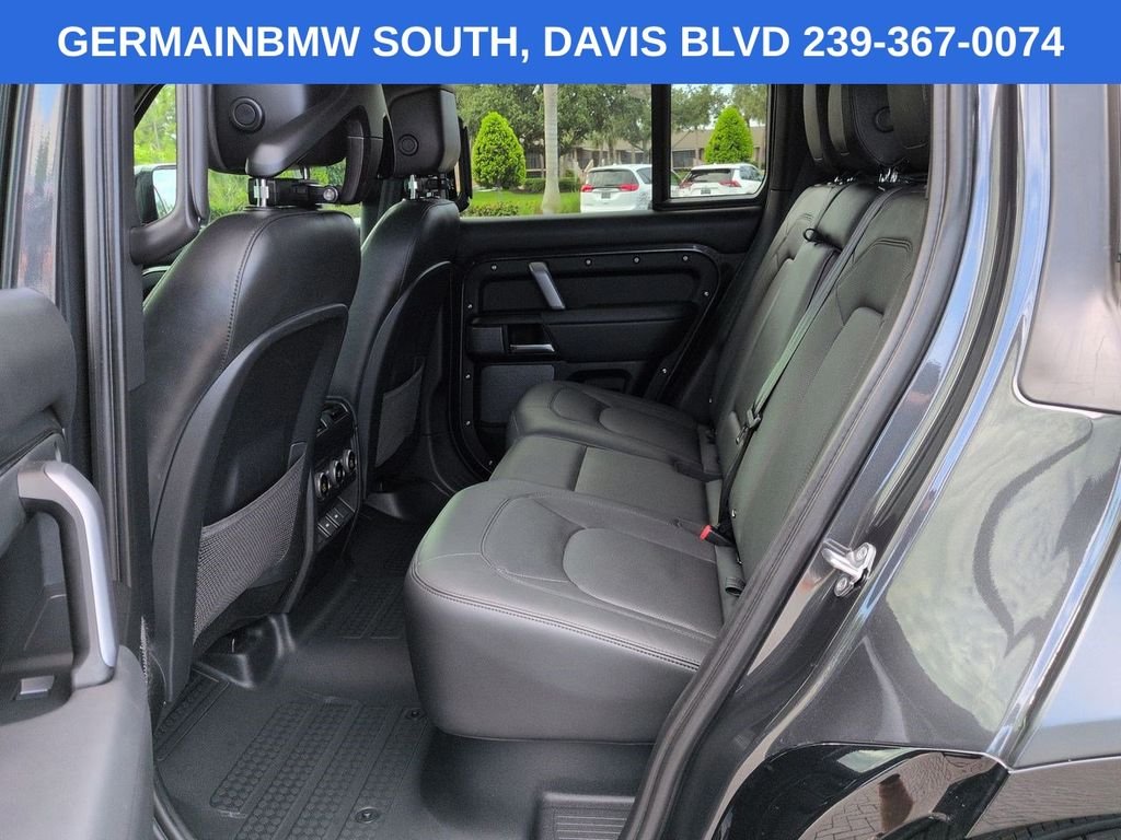 Used 2024 Carpathian Gray Premium Metallic Land Rover Carpathian Edition image 16