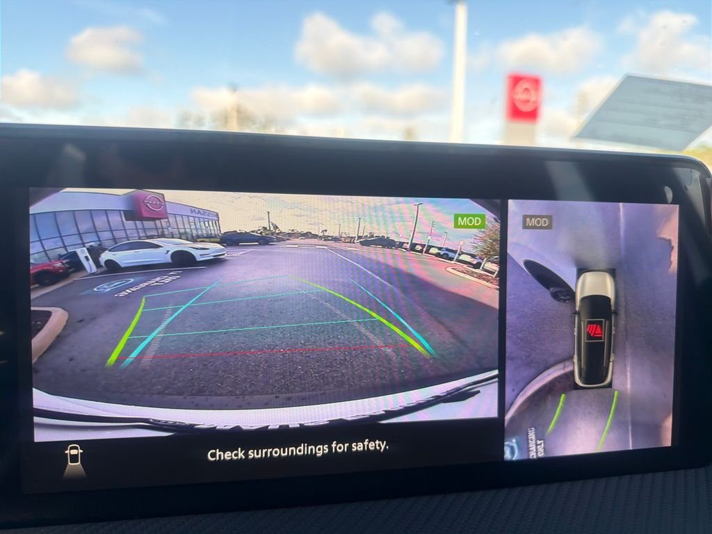 New 2026 Nissan Kicks SR 4D Sport Utility