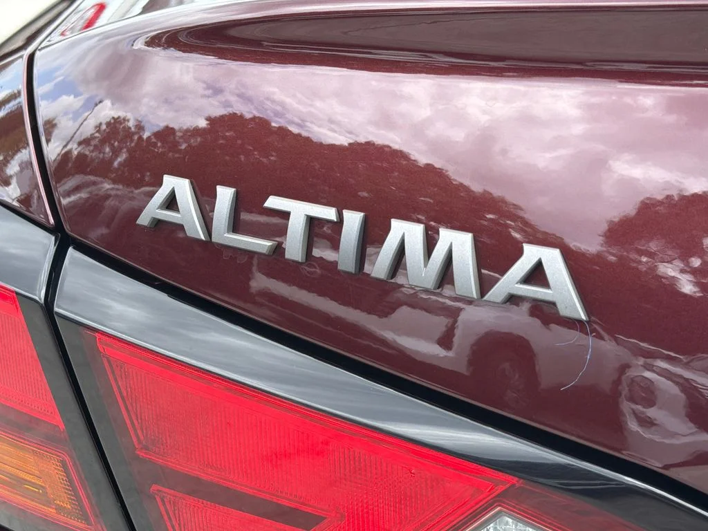 2024 Nissan Altima SV - Photo 9