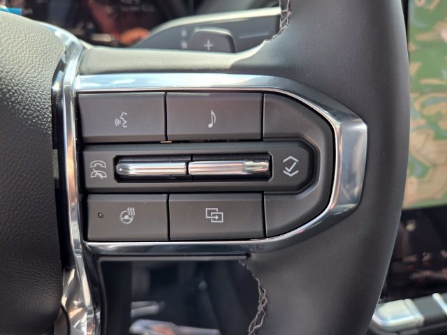 2026 GMC Yukon Denali - Photo 14