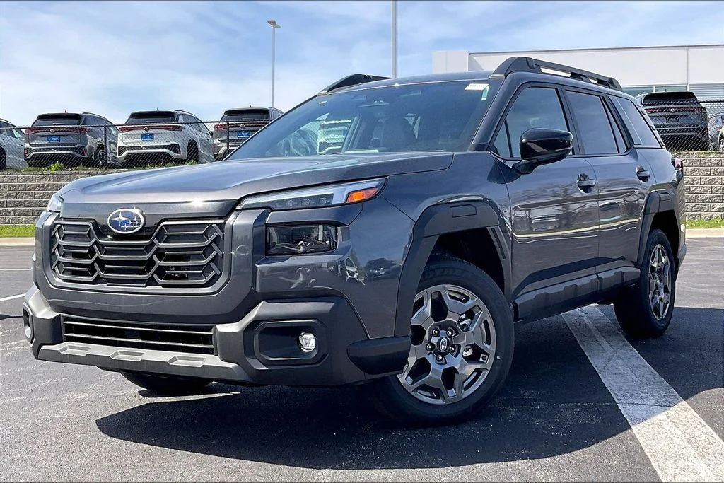 New 2026 MAGNETITE GRAY METALLIC Subaru Premium image 2