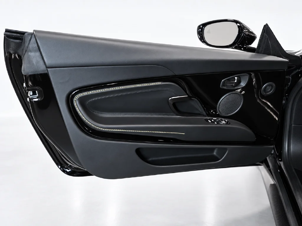 Used 2018 Black Aston Martin Base image 7