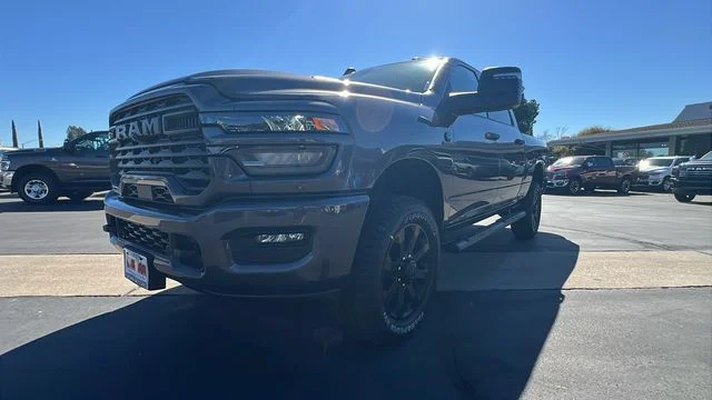 2026 RAM 2500 Tradesman/Black Express - Photo 9