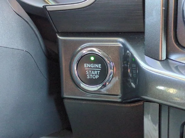 Used 2023 Gray Ford XLT image 26