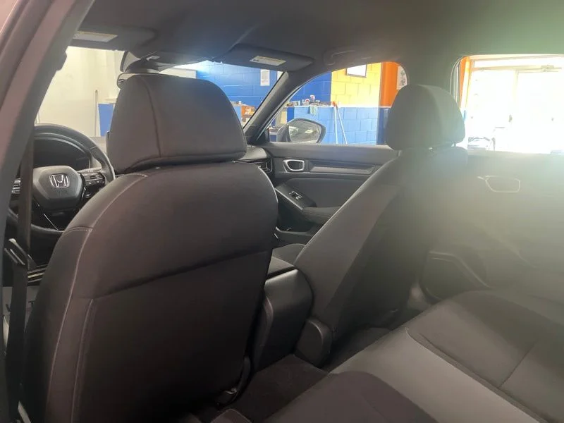 Used 2025  Honda Sport image 16