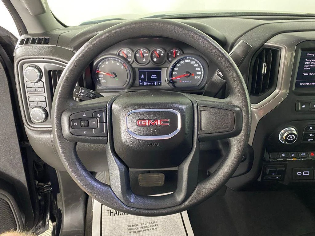 Used 2024 Onyx Black Gmc Pro image 18