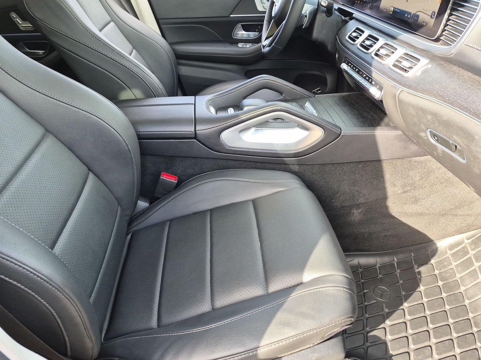 Used 2024 Twilight Blue Metallic Mercedes-Benz GLS 450 image 36