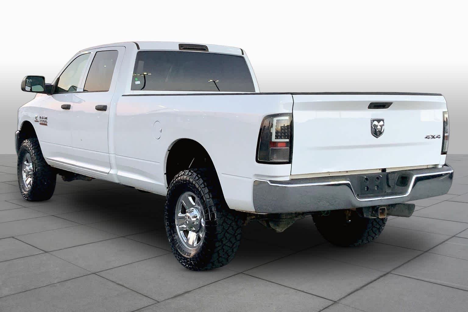 Used 2018 Bright White Clearcoat Ram Tradesman image 11