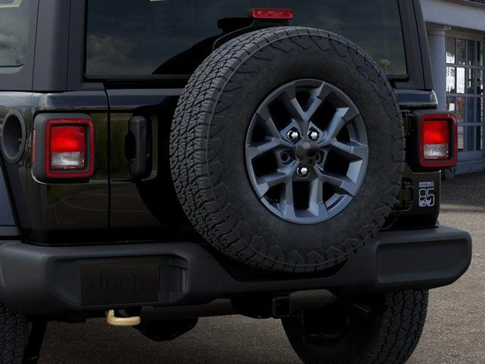 New 2026 Black Clear-Coat Exterior Paint Jeep 4-Door 85th Anniversary Edition image 13