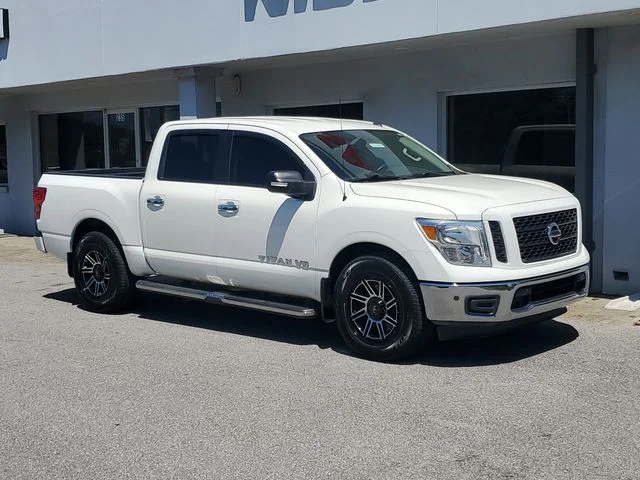 Used 2019 White Nissan SV image 33