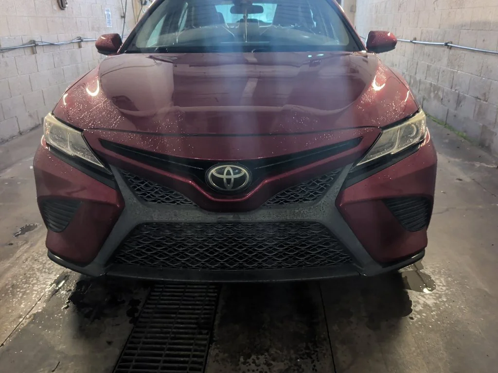 Used 2018 Ruby Flare Pearl Toyota SE image 7