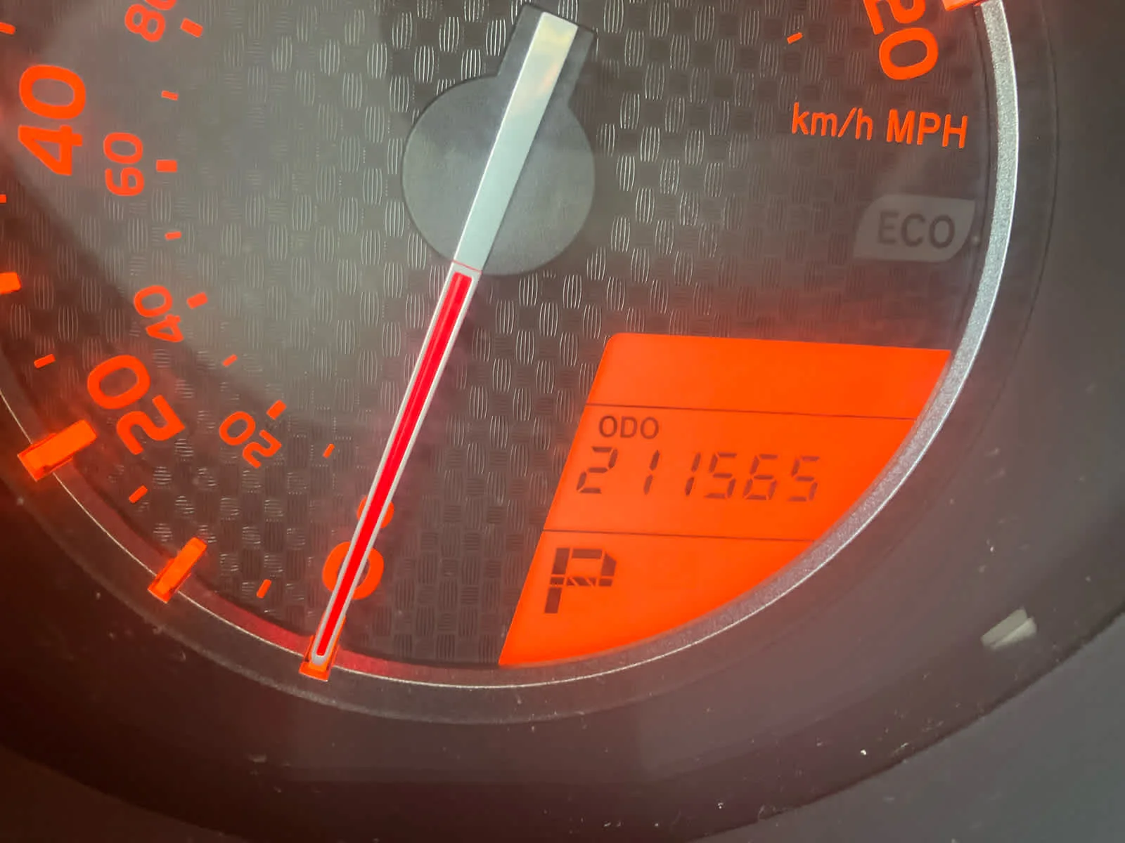 Used 2013 Blizzard Pearl Metallic Toyota SR5 image 17