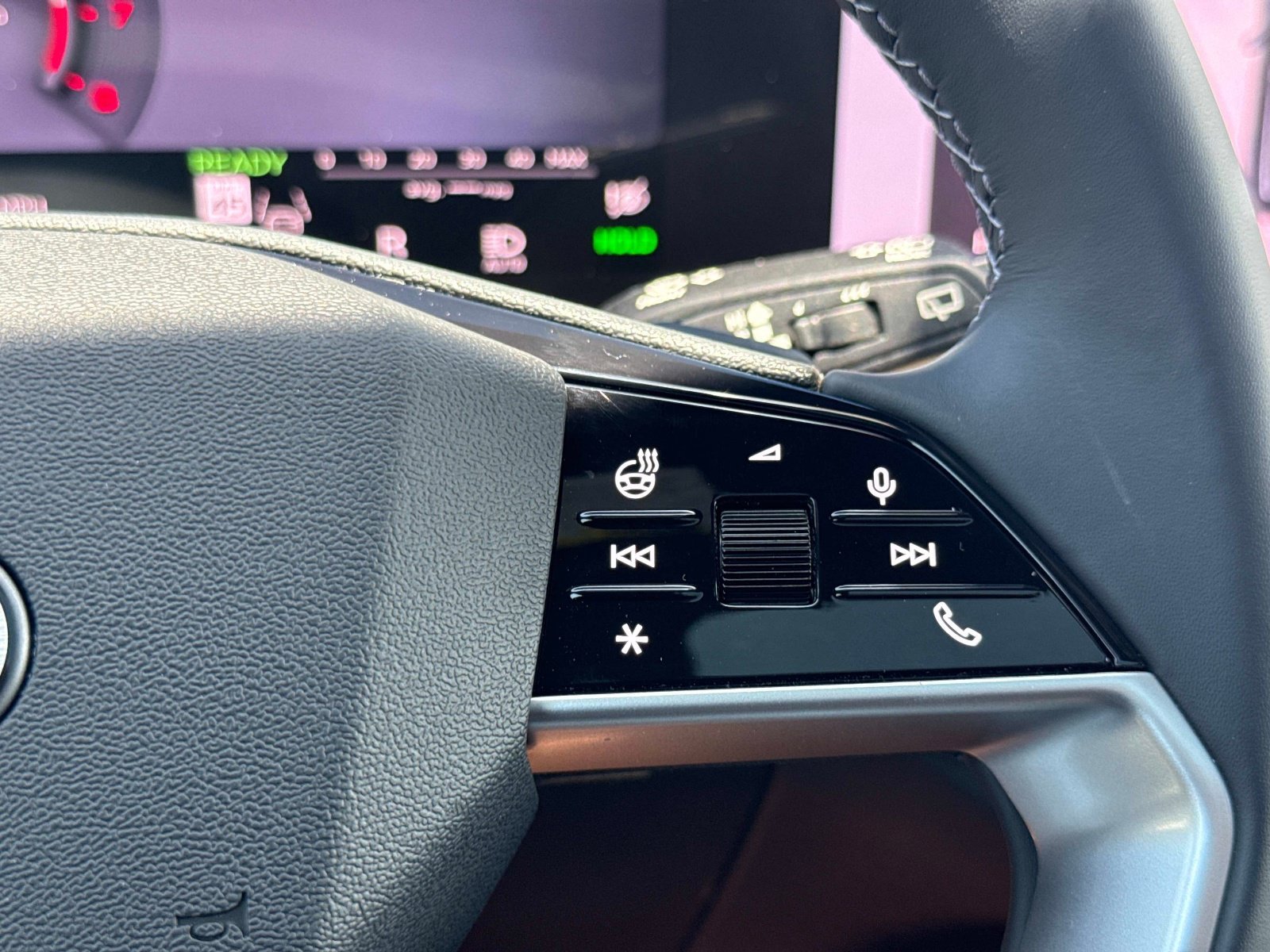 New 2026 Tambora Gray Metallic Audi Premium Plus image 30