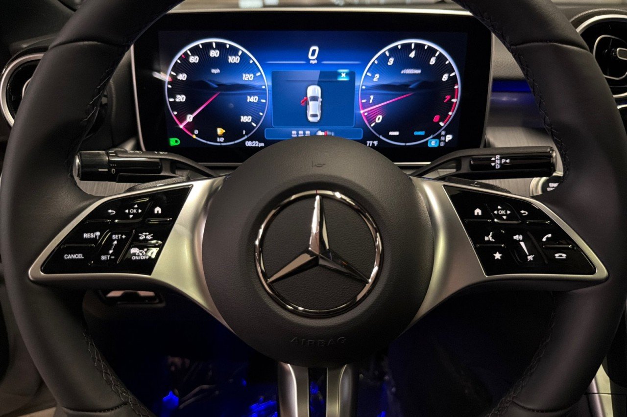 New 2026 MANUFAKTUR Alpine Grey Mercedes-Benz C 300 Sedan image 21
