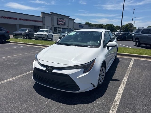 2024 Toyota Corolla LE CVT's photo