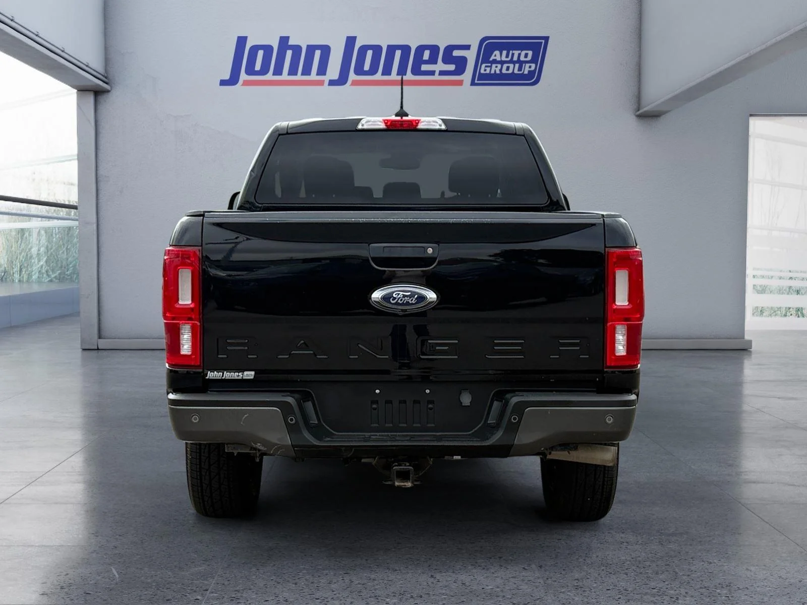 Used 2021 Shadow Black Ford XLT image 4