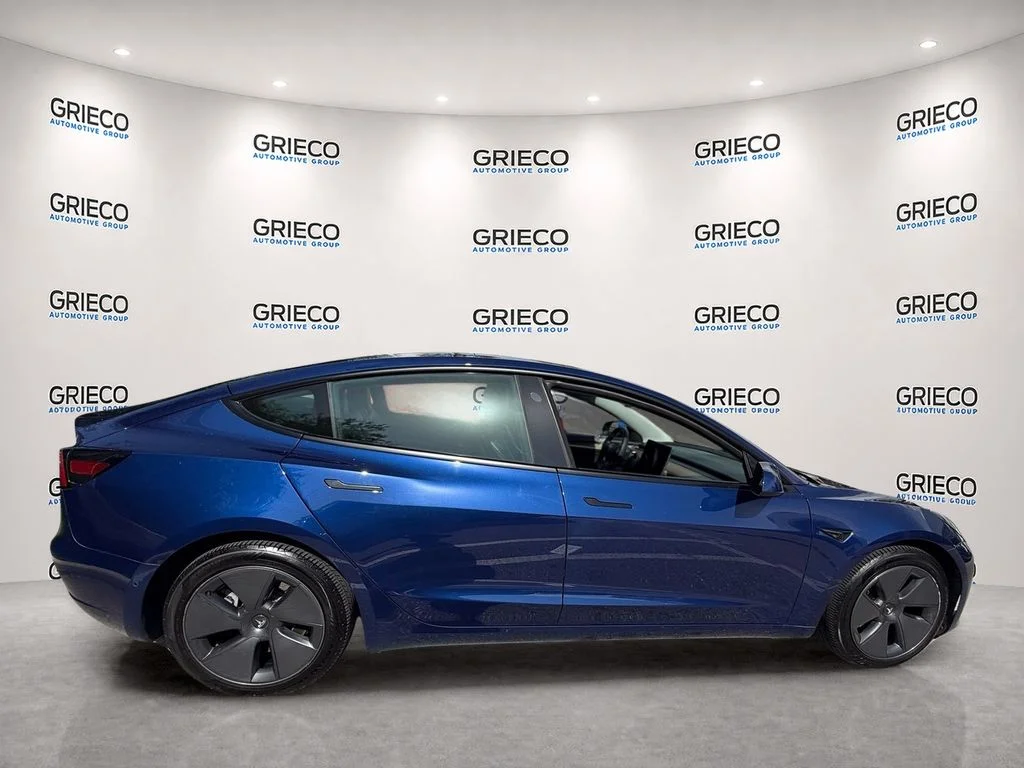 Used 2022  Tesla Long Range image 8