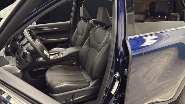 Used 2024 Blue INFINITI LUXE image 9