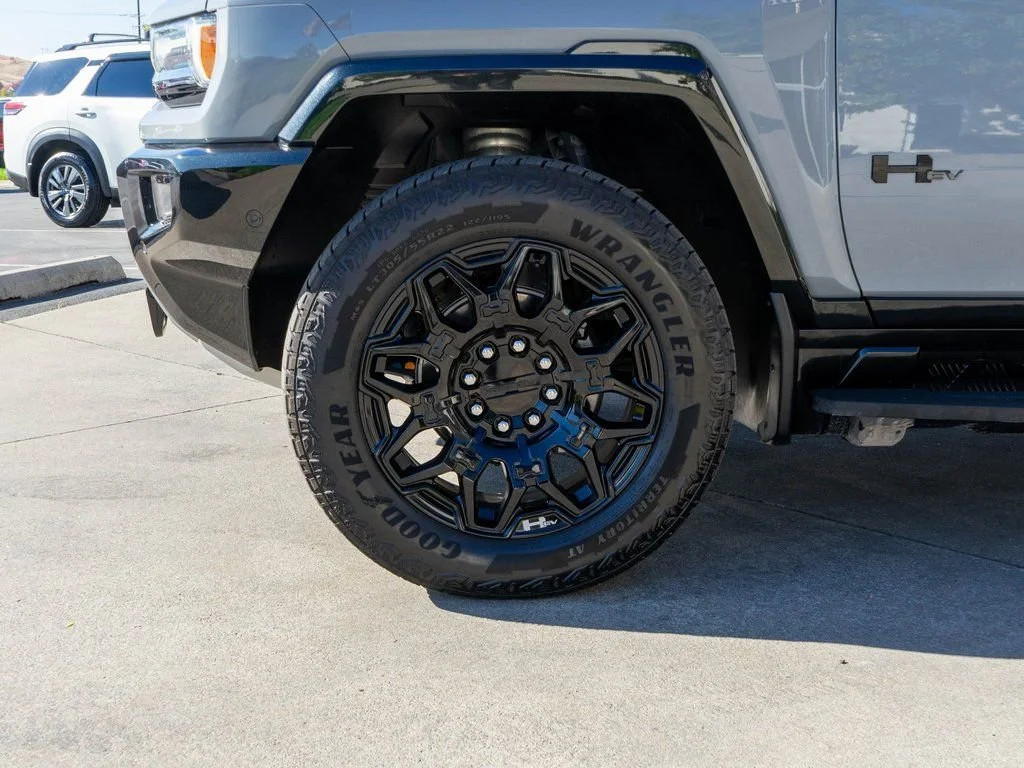 2025 GMC HUMMER EV 3X - Photo 32