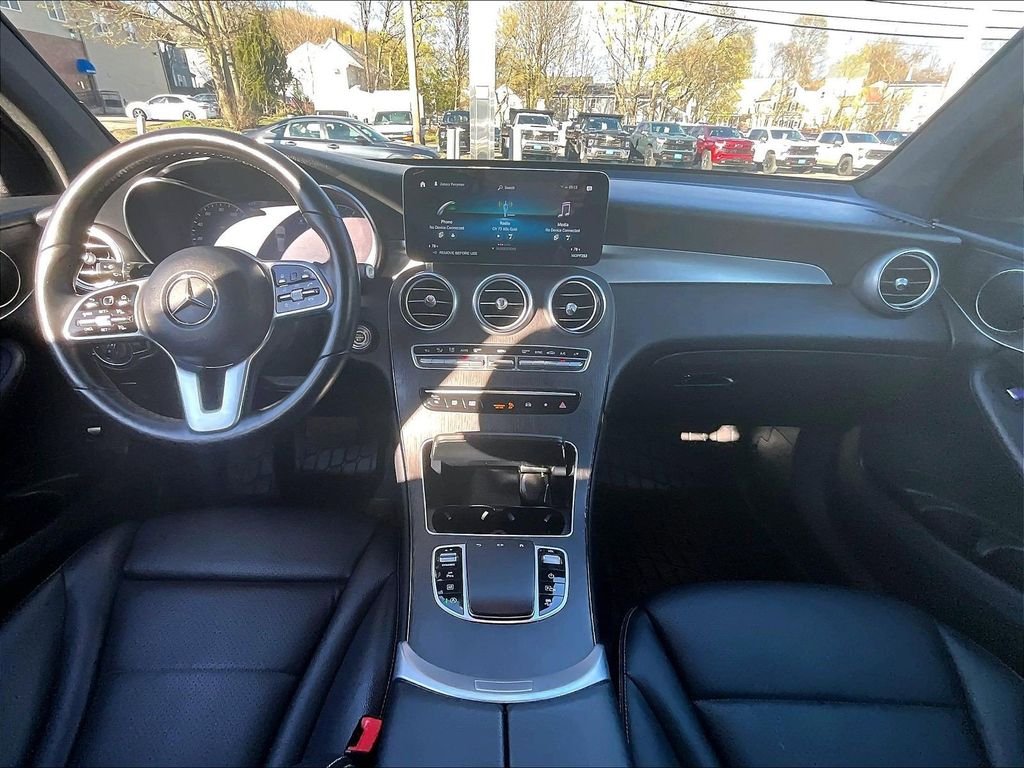 Used 2022 Black Mercedes-Benz GLC 300 image 21