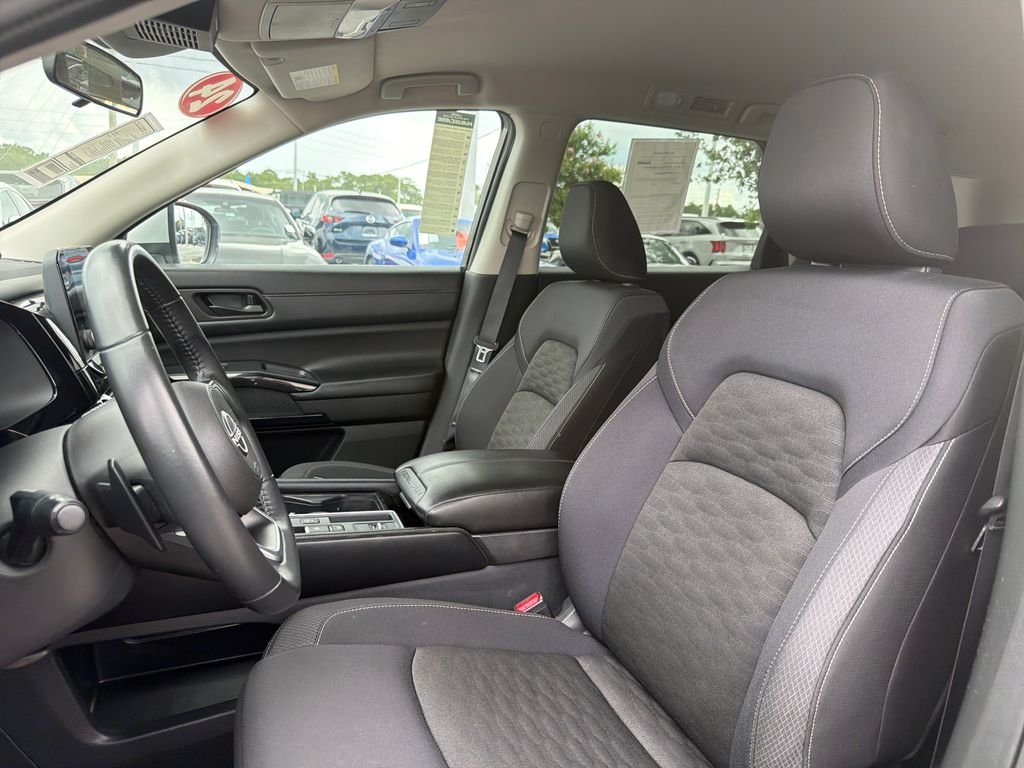 Used 2024 Silver Nissan SV image 21