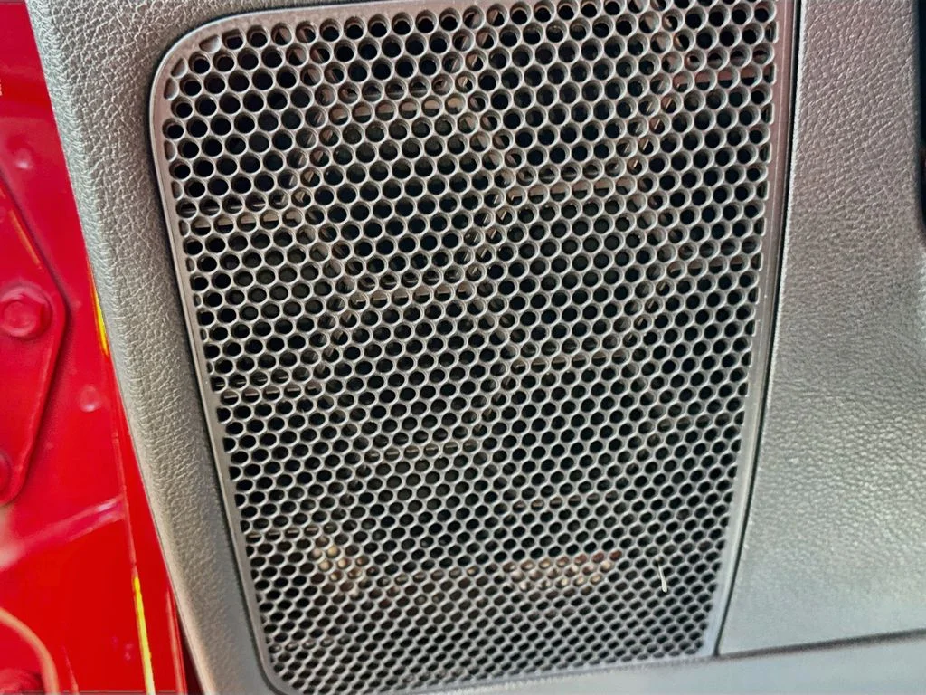 Used 2011 Red Jeep Sahara image 19