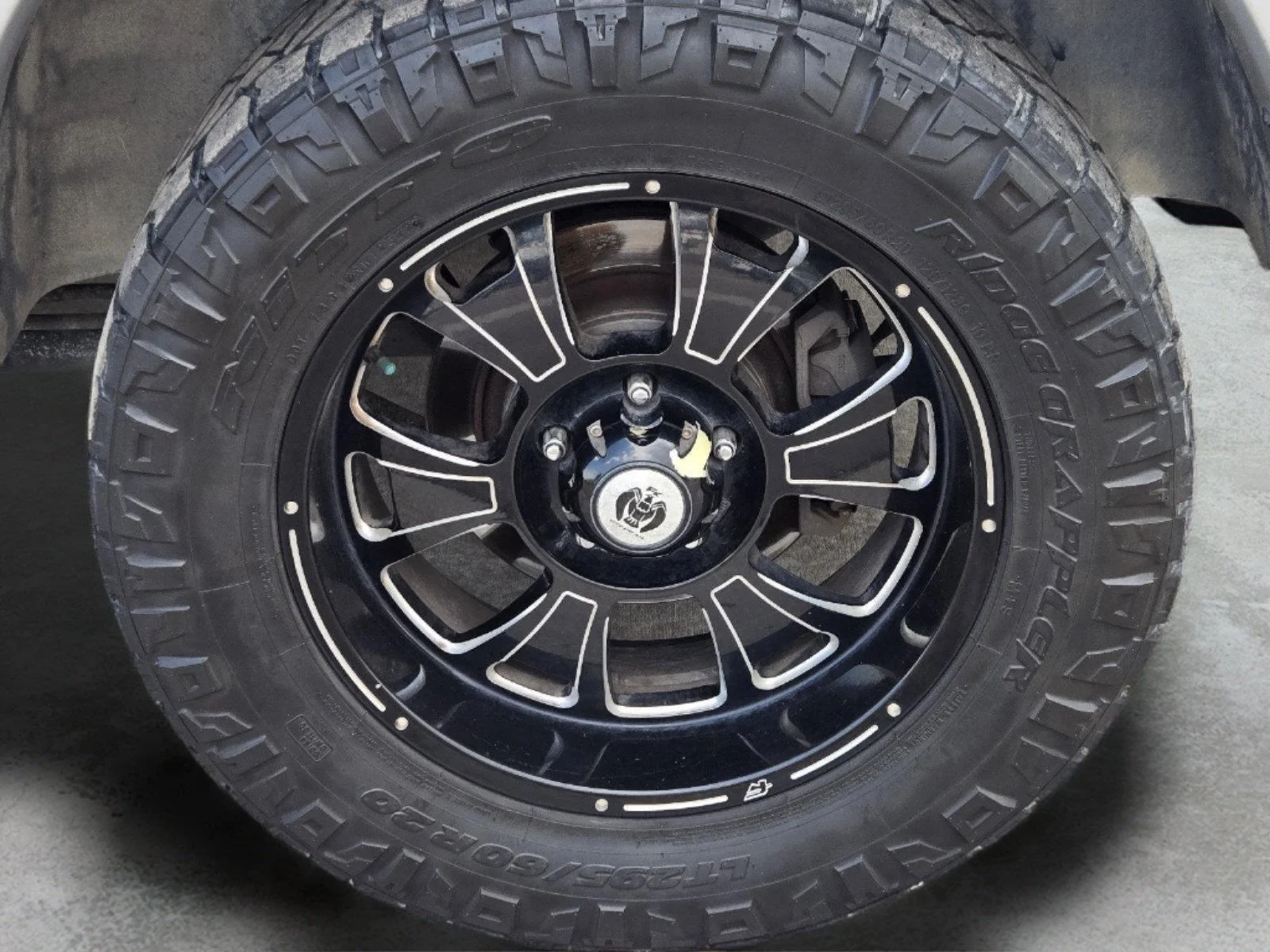 Used 2016 Bright White Clearcoat Ram Laramie image 17