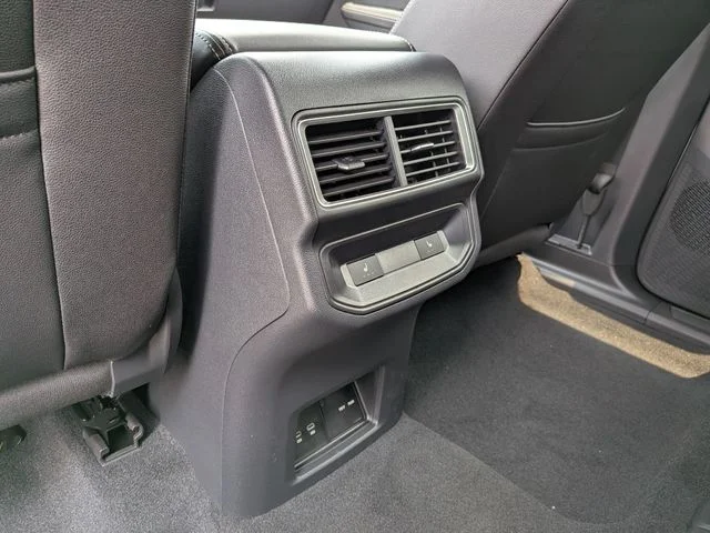 New 2026 White Volkswagen 2.0T SEL image 11