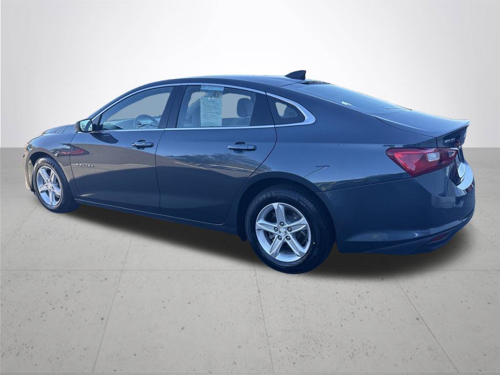 Used 2020 Shadow Gray Metallic Chevrolet LS image 9