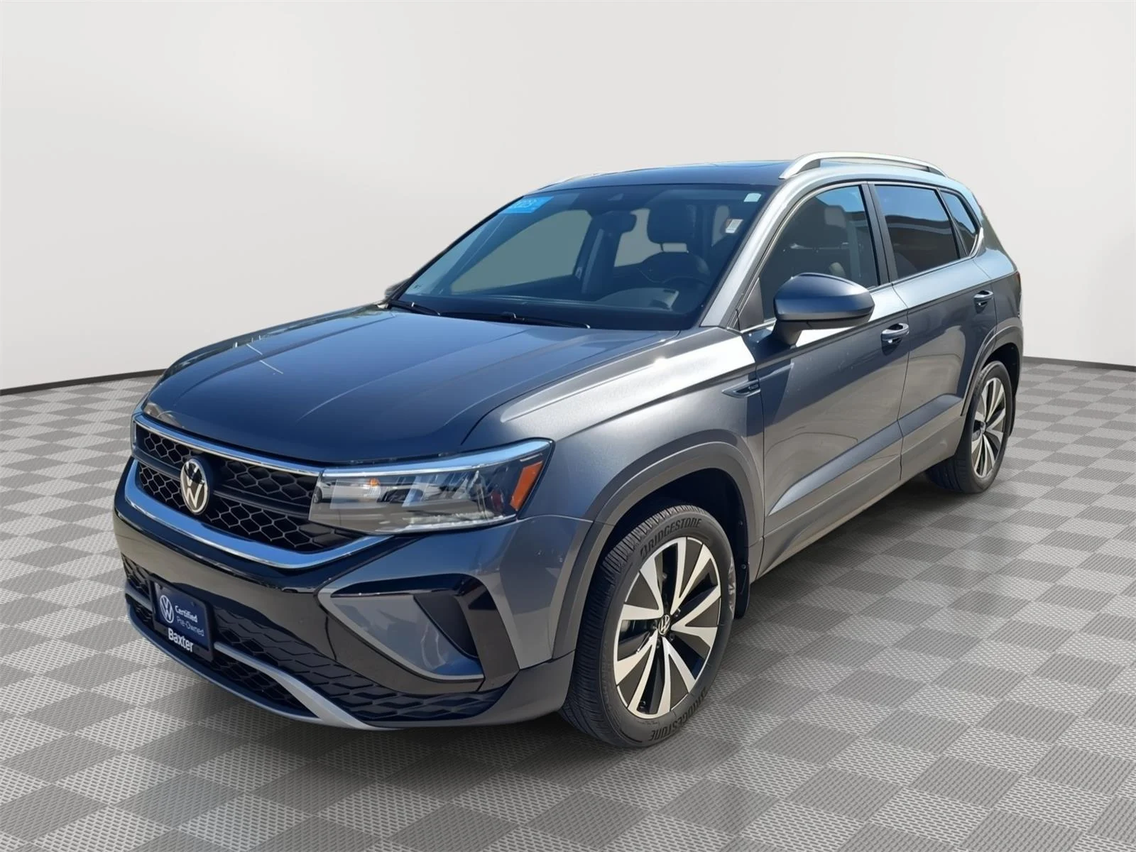 Used 2023 GRAY Volkswagen SE image 3