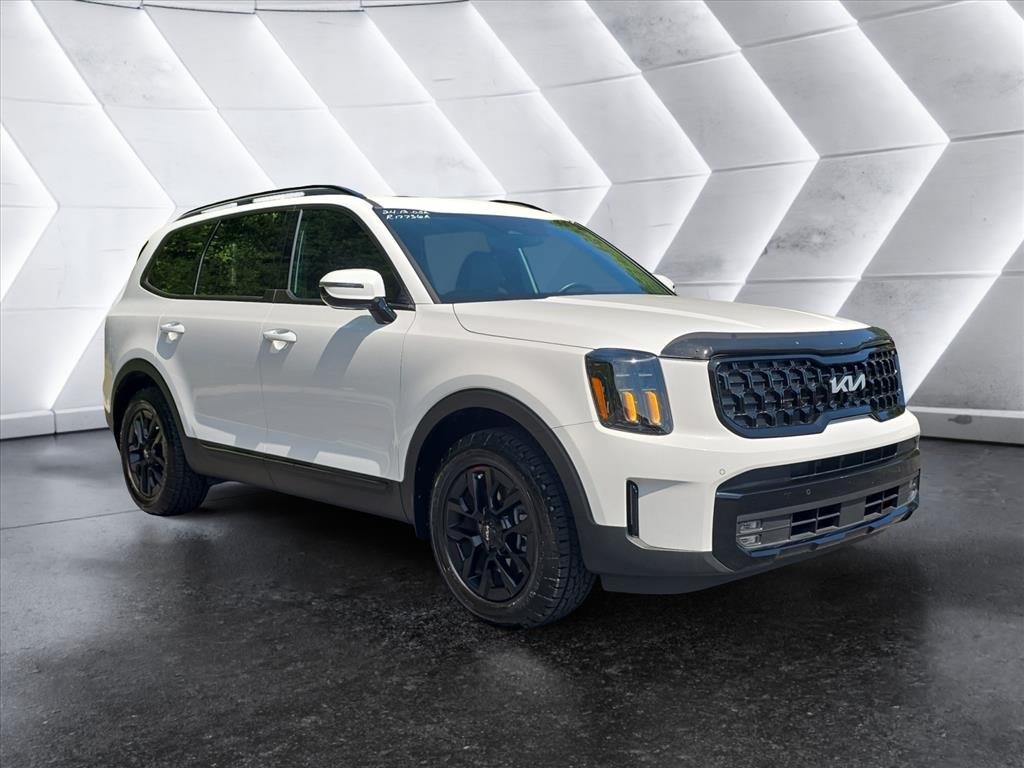 Used 2024 White Kia SX-Prestige X-Pro image 7