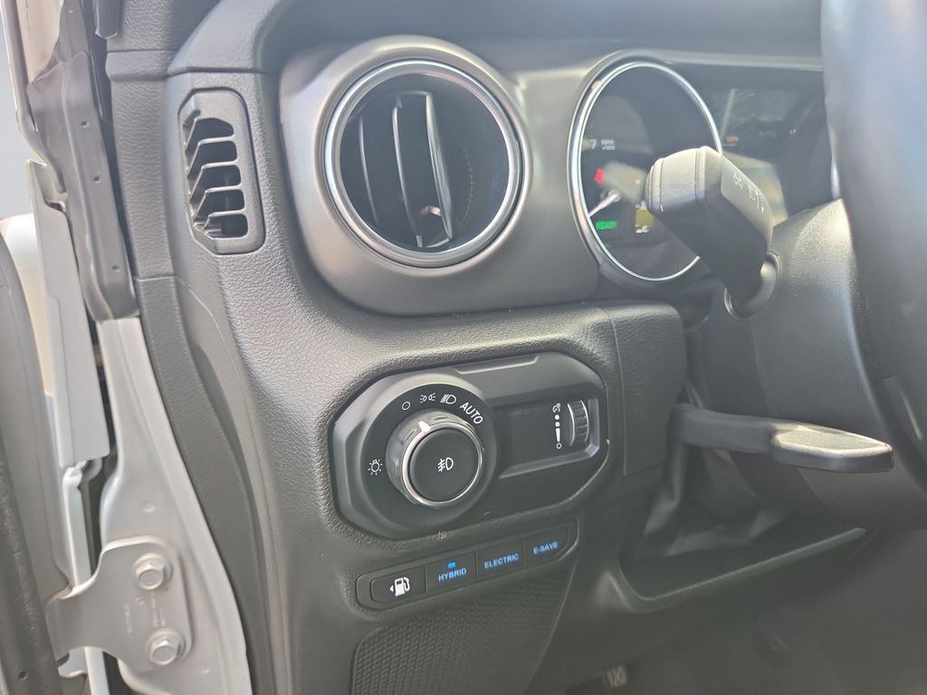 Used 2023 Silver Jeep Rubicon 4xe image 12