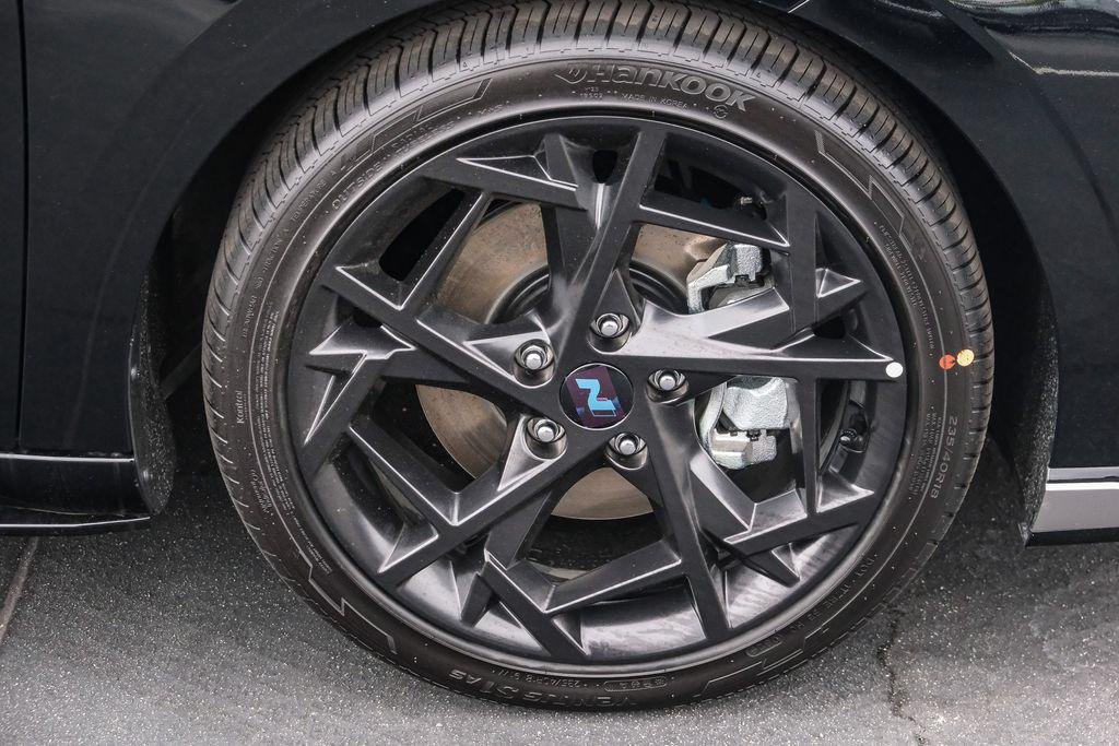 2025 Hyundai Elantra N Line - Photo 10
