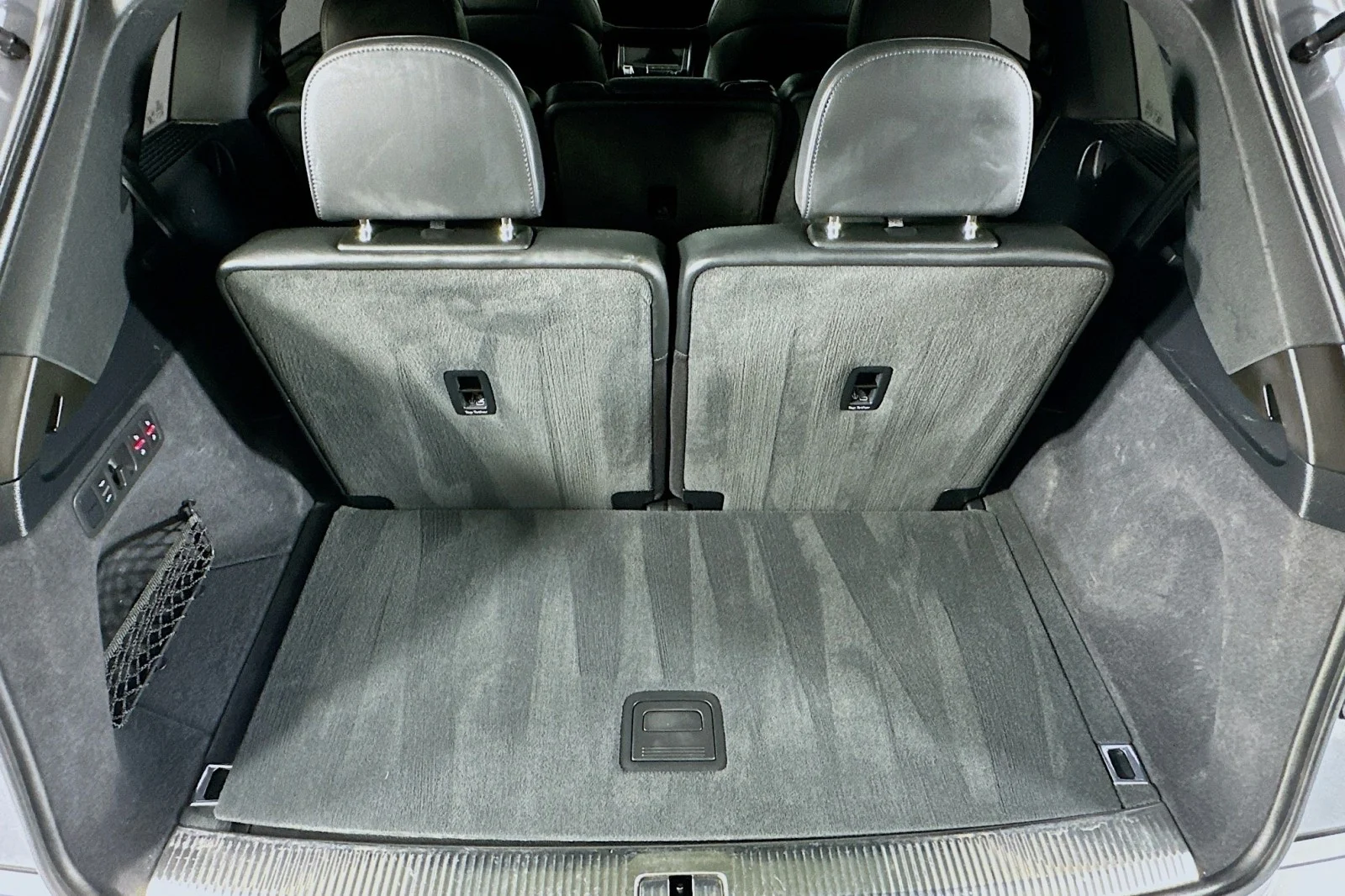 Used 2020 Florett Silver Metallic Audi Prestige image 23