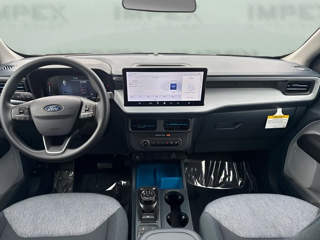 Used 2025 White Ford XLT image 11