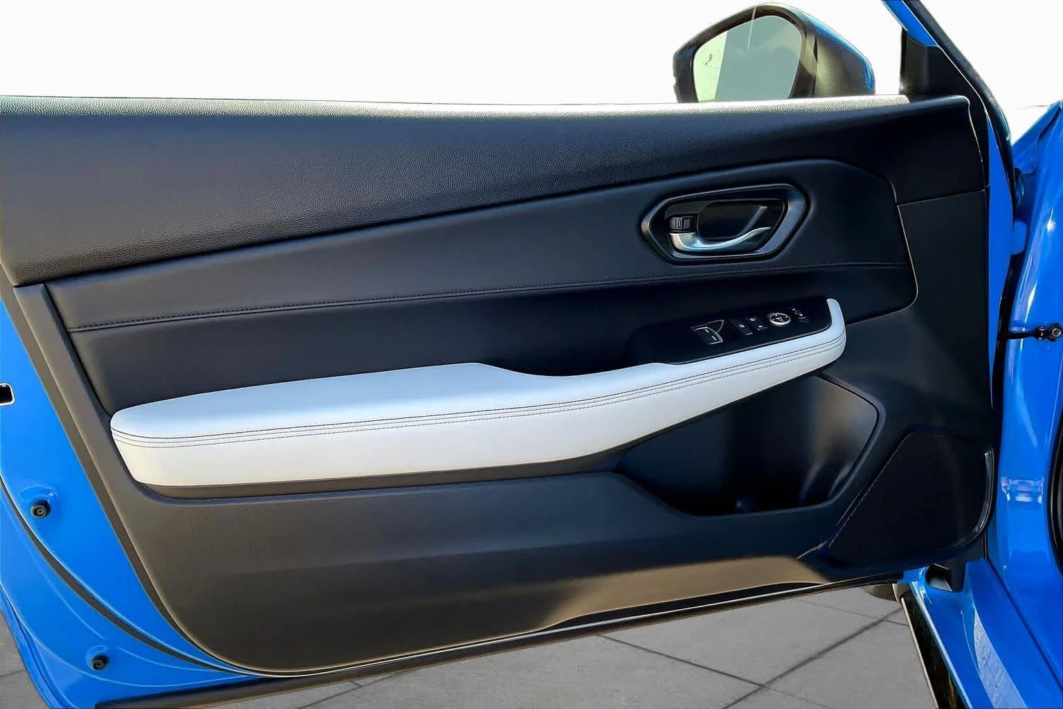 Used 2026 Boost Blue Pearl Honda  image 21