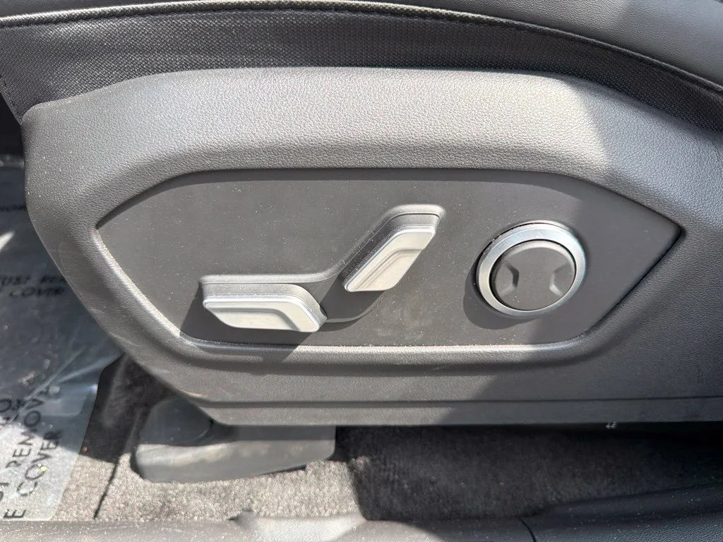 Used 2026 Silver Hyundai SEL image 18