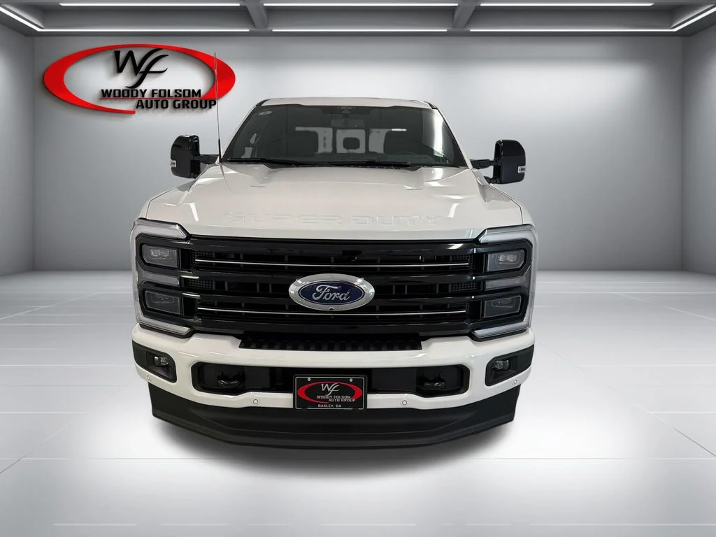 New 2026 Star White Metallic Tri-Coat Ford F-250® Platinum® image 2