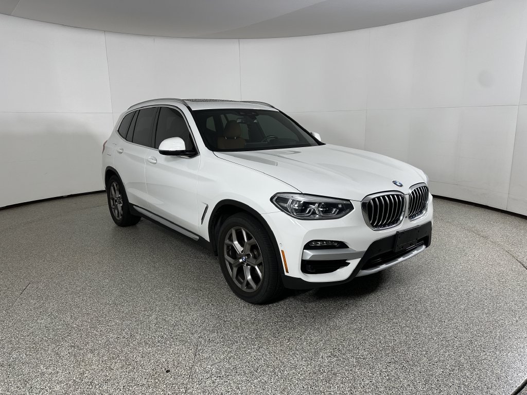 Used 2021 Alpine White BMW xDrive30i image 4