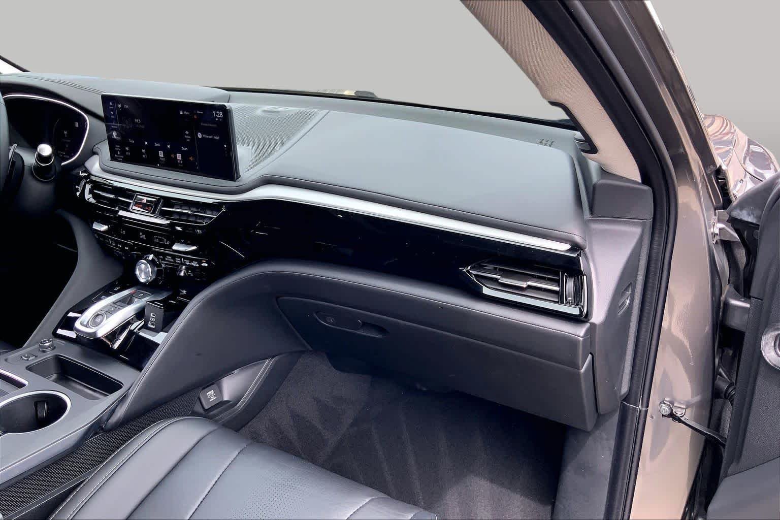 Used 2025 Liquid Carbon Metallic Acura w/Technology Package image 19
