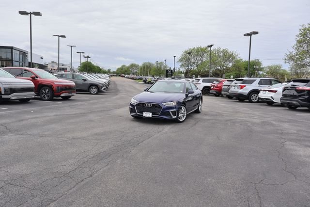 2020 Audi A4 45 quattro S tronic Premium Plus's photo