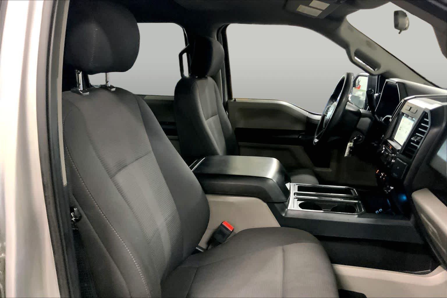 Used 2018 Ingot Silver Ford XL image 9