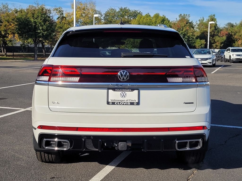 New 2026 White/off-white Volkswagen 2.0T SEL Premium R-Line image 6